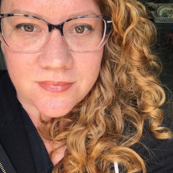 Meet your Posher, Juliet - Picture 1 of 1